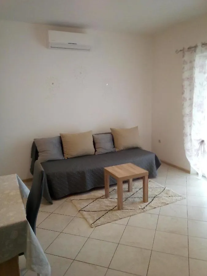 Apartman Ula トロギール